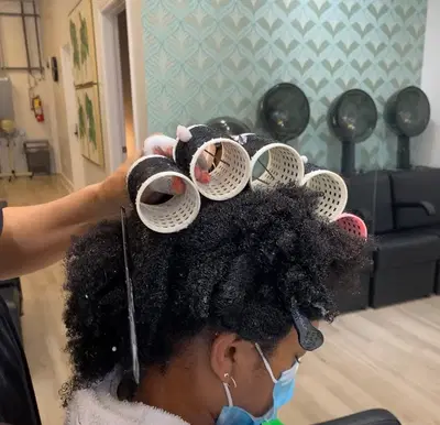 Lily International Salon