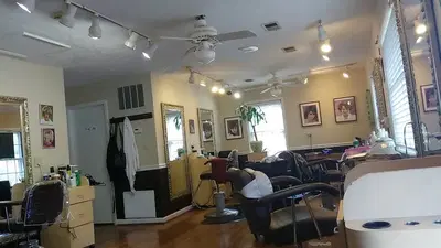 Maria's Beauty Salon