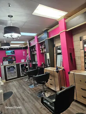 Hairworld salon