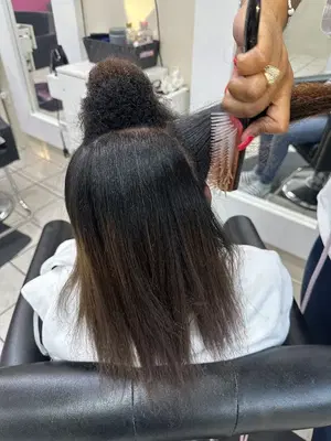 Glam Dominican Salon