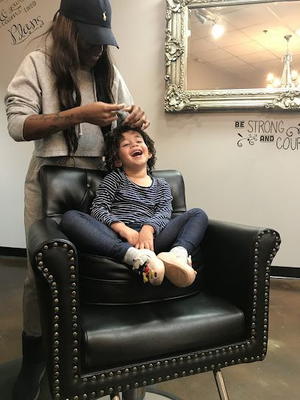 POSH a Mireille Salon