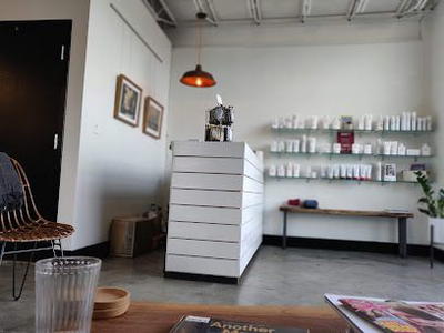 akasa salon