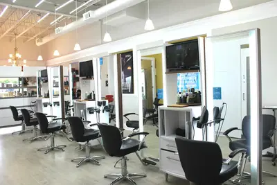 Joseph & Friends Aveda Salon & Spa