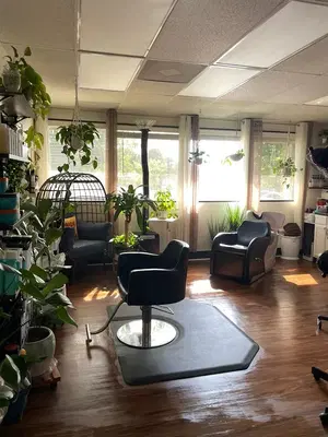 HAŪS OF HAIR STUDIO