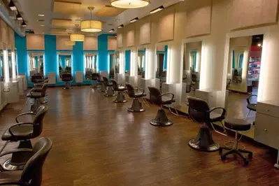 Van Michael Salon