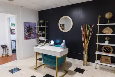 Loc'dandFree Natural Hair Salon
