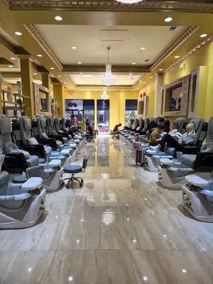 PARISIAN SPA NAILS BAR