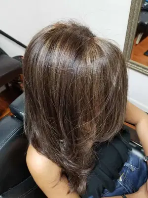 Nueva Imagen #2 Salon De Belleza y Peluqueria /Hair Salon & Barber