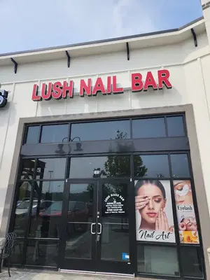 Lush Nails Gainesville