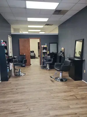 Posh Beauty Bar Salon & Boutique