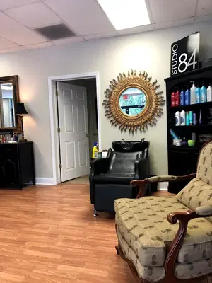 Studio 84 Salon