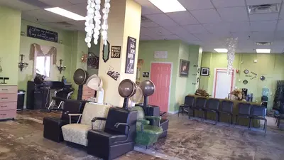Joyful Beauty & Styles
