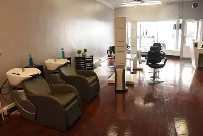 STP LUXE HAIR STUDIO