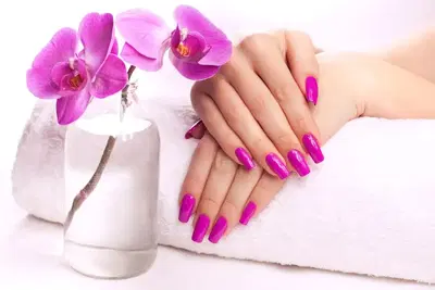 I Nails & Spa