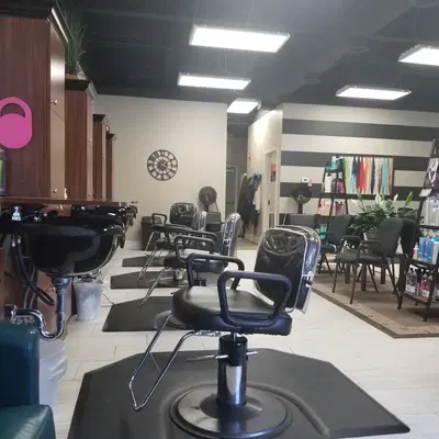 Mirror Mirror Salon