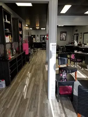 Seven Salon, LLC
