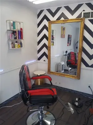 Drama Queen Hair salon.