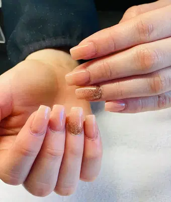Cali Nails