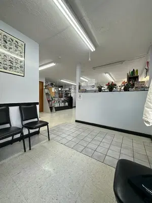 Latino's Beauty Salon