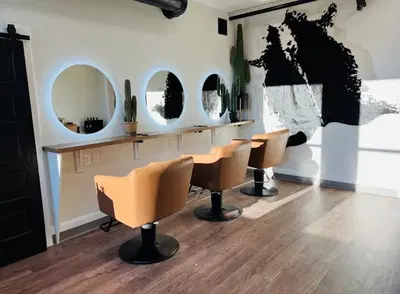Urban Roots Salon & Co. (Caldwell)
