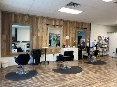 Top Drawer Salon & Spa