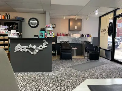 Blades Salon And Spa