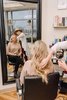 The Mane Vibe Salon & Extension Inc