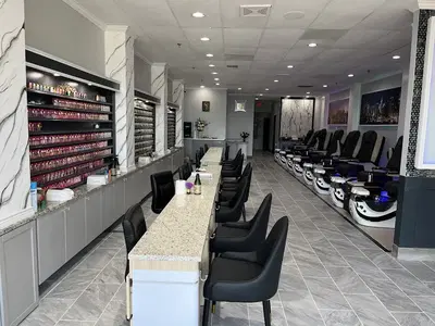 Legend Nails - Orland Park