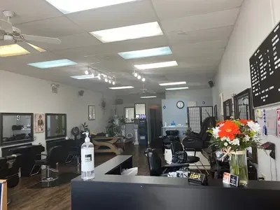 Lela’s Hair Studio