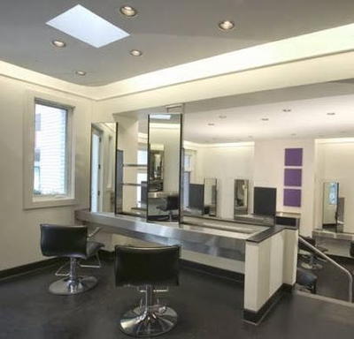 Maxine Salon