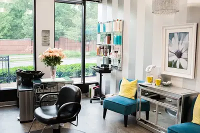 Sola Salon Studios