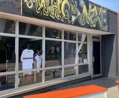 WHO's NEXT SALON