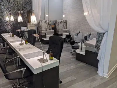 Asha SalonSpa Rockford