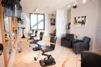 Fringe Salon and Beauty Lounge