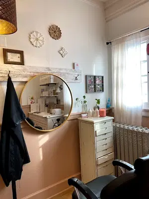 Wendy J Concept Salon