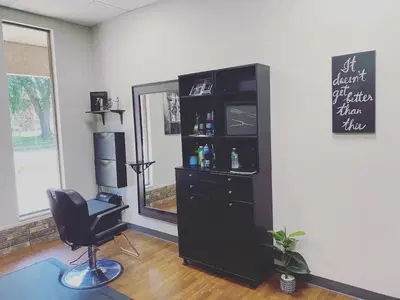 Único Hair Studio/Josue