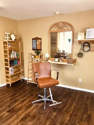 Ladies & Gents Salon