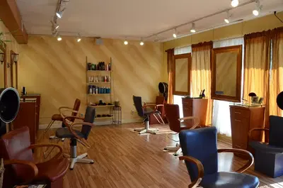 Orlando Lynn Salon