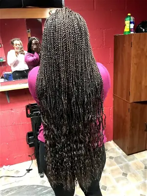 Buyi African hair braiding Salon