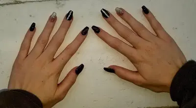 Van Nails