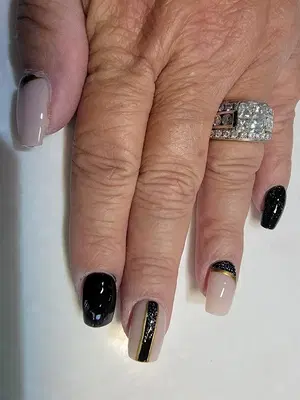 Bally's Nails Spa