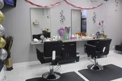 Manya's Salon