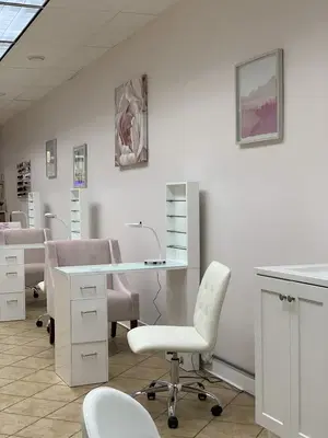 NH Zone Salon