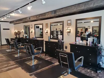 ABERRANT Hair Parlor