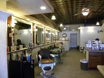 Alley Cuts Salon