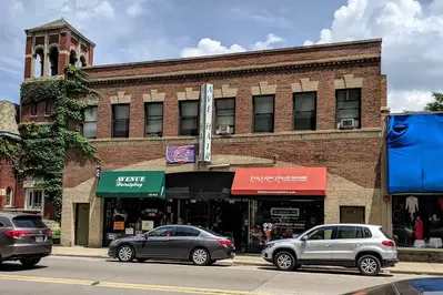 Avenue Hair