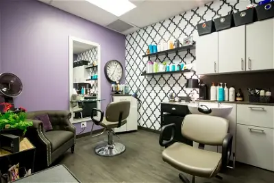 Salons by JC Bolingbrook I Private Salon Suites for Lease