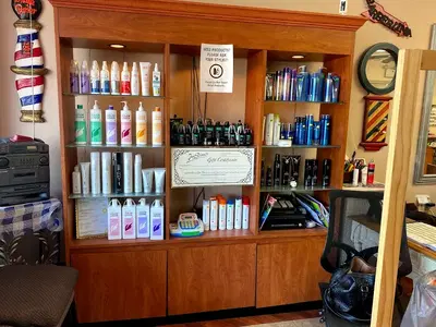 Joe Dini's Salon