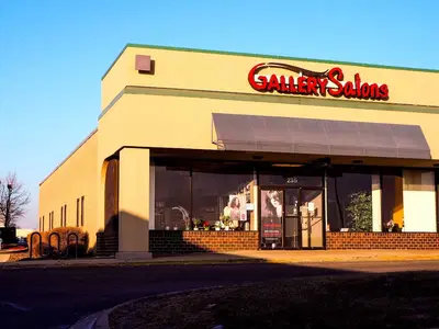 Jelz Straight Salon