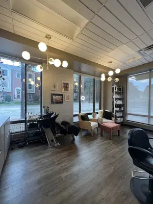 LYD Salon